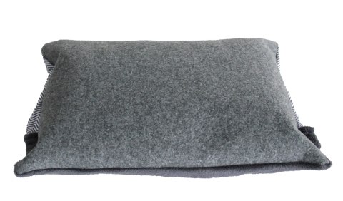 Legowisko z kołderką Catnip XL 60x45 Legowisko z kołderką Catnip XL 60x45