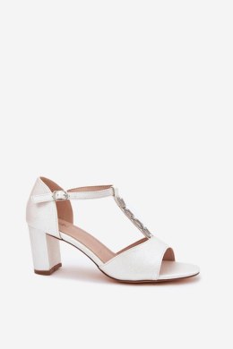 Sandały Model Triavera 24SD98-7148 White - Step in style Step in style