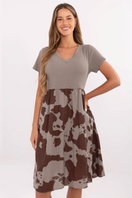 Sukienka Model DHJ-SK-253701.80 Dark Beige - Italy Moda Italy Moda